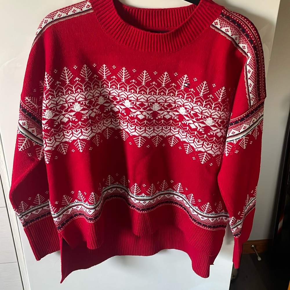 Tommy Hilfiger holiday sweater